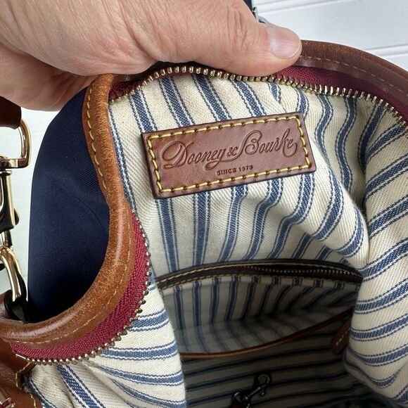 DOONEY & BOURKE Wayfarer Navy Blue Nylon Zip Hobo Leather Shoulder Bag Purse - Picture 10 of 16